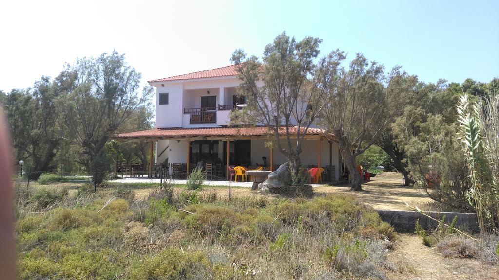 Stergiou Rooms Líri Εξωτερικό φωτογραφία