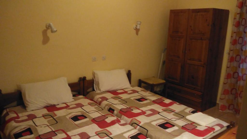 Stergiou Rooms Líri Εξωτερικό φωτογραφία