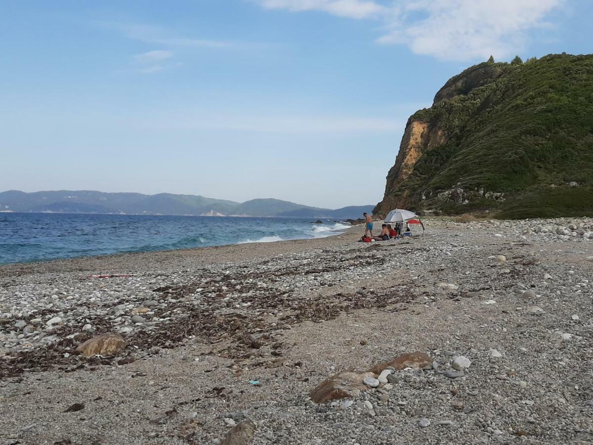 Stergiou Rooms Líri Εξωτερικό φωτογραφία